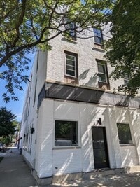 Building Photo - 449 N Elizabeth St