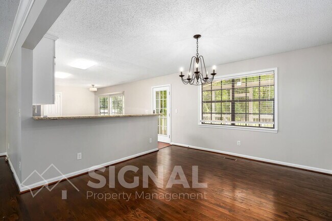 Building Photo - 6232 Sioux Ln
