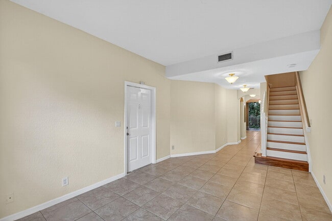 Building Photo - 2947 Hope Valley St