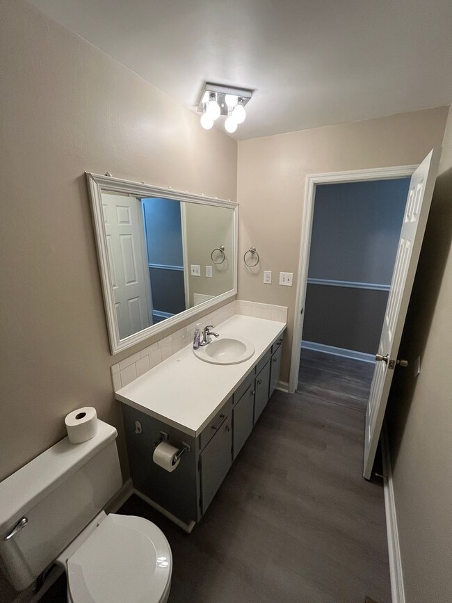 Building Photo - Incredible Location in N Davidson Co with ...