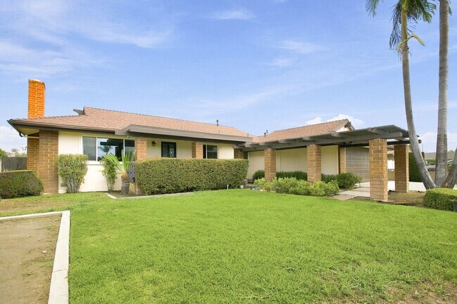 Building Photo - 2779 Cornell Pl