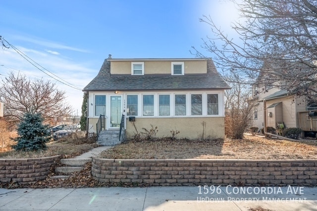 Building Photo - 1596 Concordia Ave