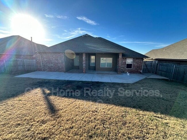 Building Photo - 1909 NE 32nd St