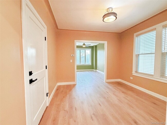 Building Photo - 59-85 57th Dr