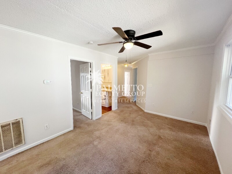 Building Photo - 823 Silver Ave