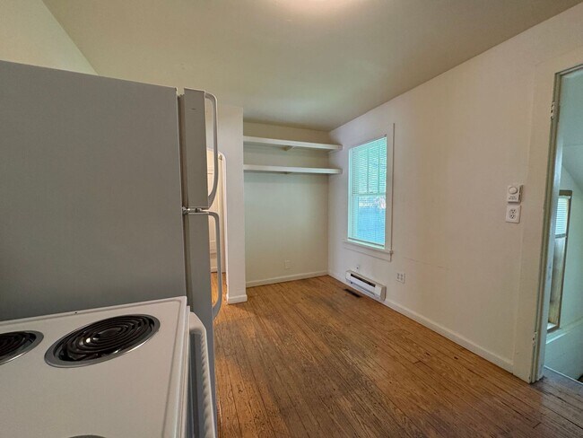 Building Photo - Great Duplex Unit near Downtown Loveland