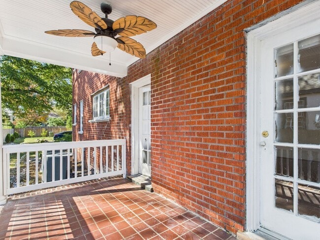 Building Photo - 4222 Chamberlayne Ave