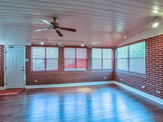 Building Photo - 2950 Meginnis Arm Rd