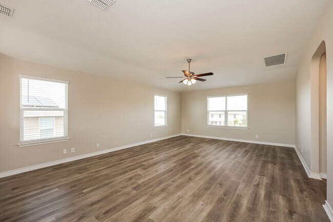 Building Photo - 12023 Fire Opal