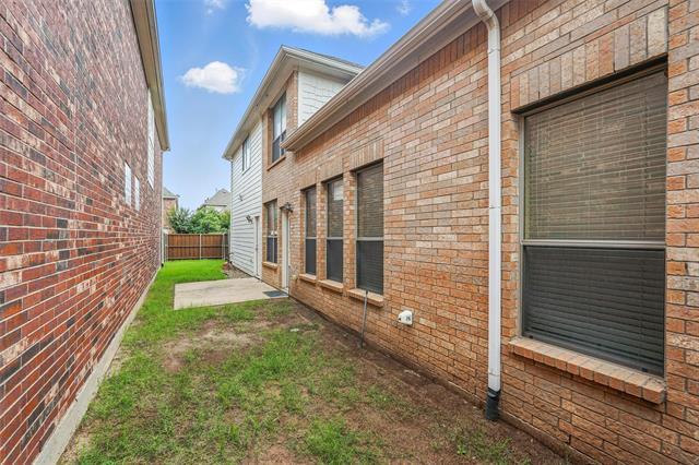 Building Photo - 2128 Broadstone Dr