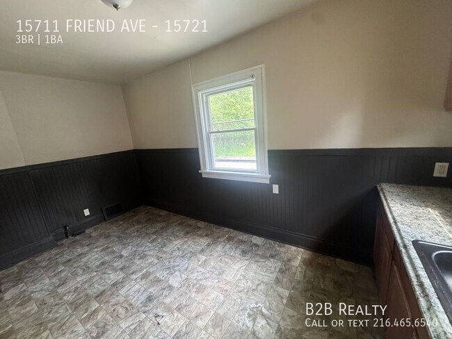 Building Photo - 15711 Friend Ave