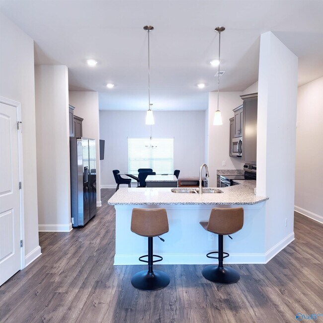 Building Photo - 14303 Lavender Ct