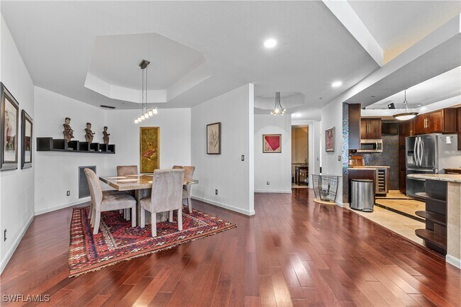 Building Photo - 1845 Les Chateaux Blvd