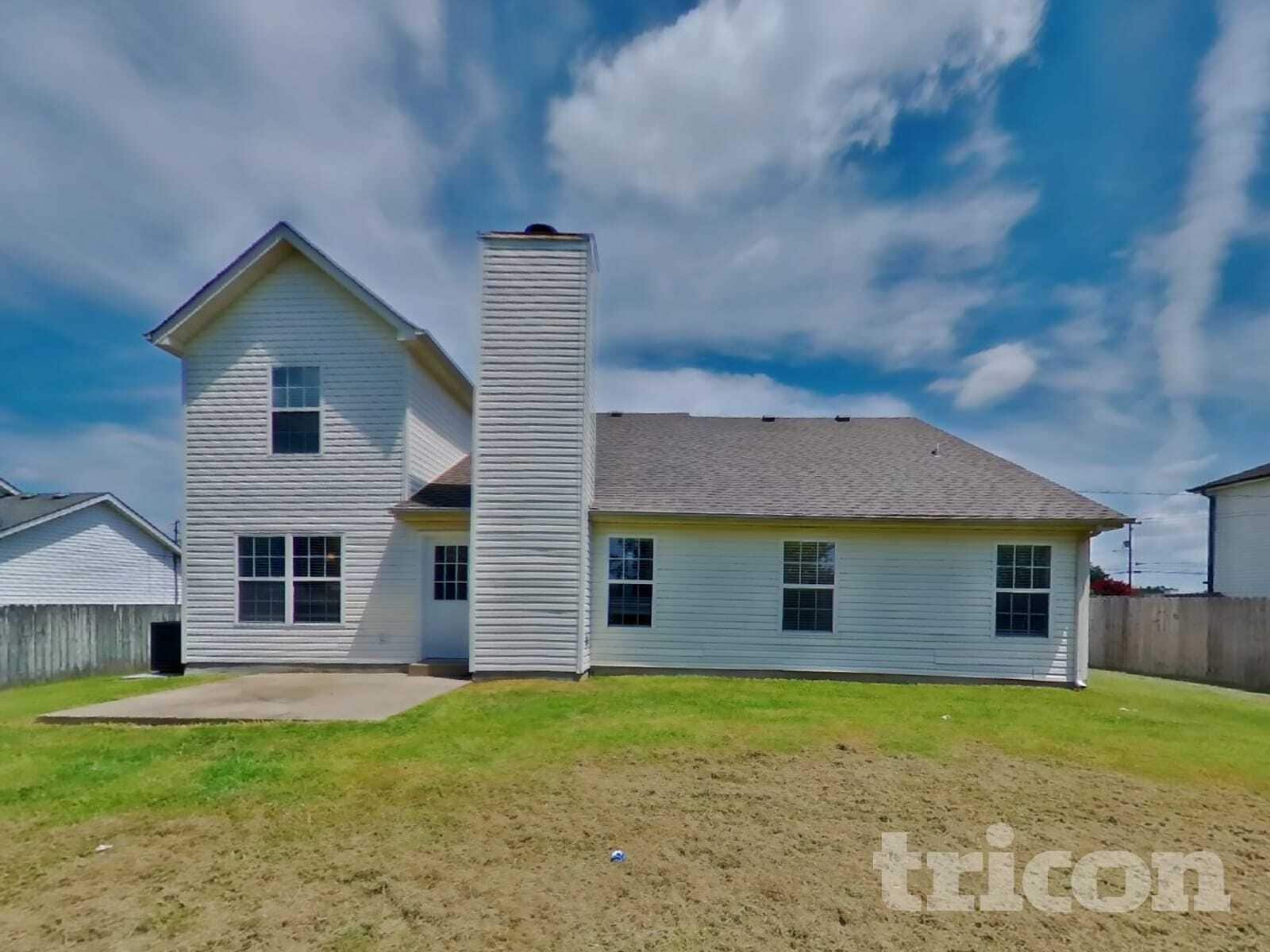 Building Photo - 673 Mable Dr