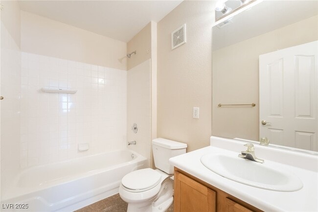 Building Photo - 435 Coral Sea St