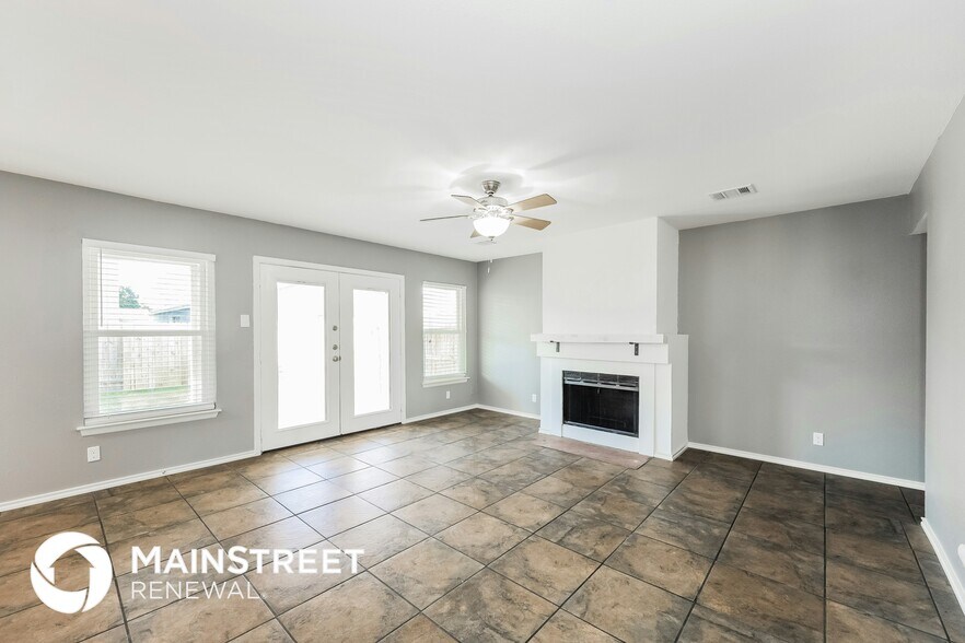 Building Photo - 6850 Rebel Grove Dr