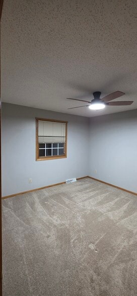 Building Photo - 5885 Callaway Cir