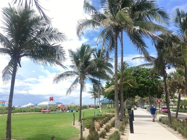 Building Photo - 1200 Hibiscus Ave