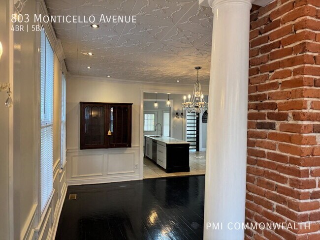 Building Photo - 803 Monticello Ave