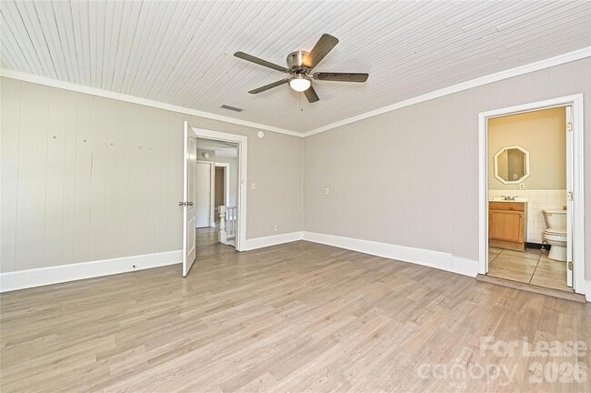 Building Photo - 708 S Hayne St