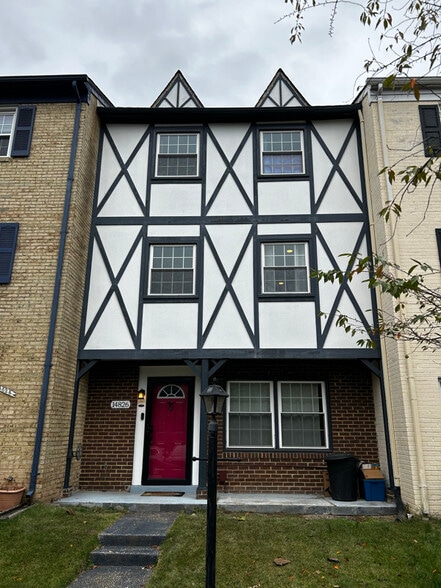 Primary Photo - 14826 Haymarket Ln