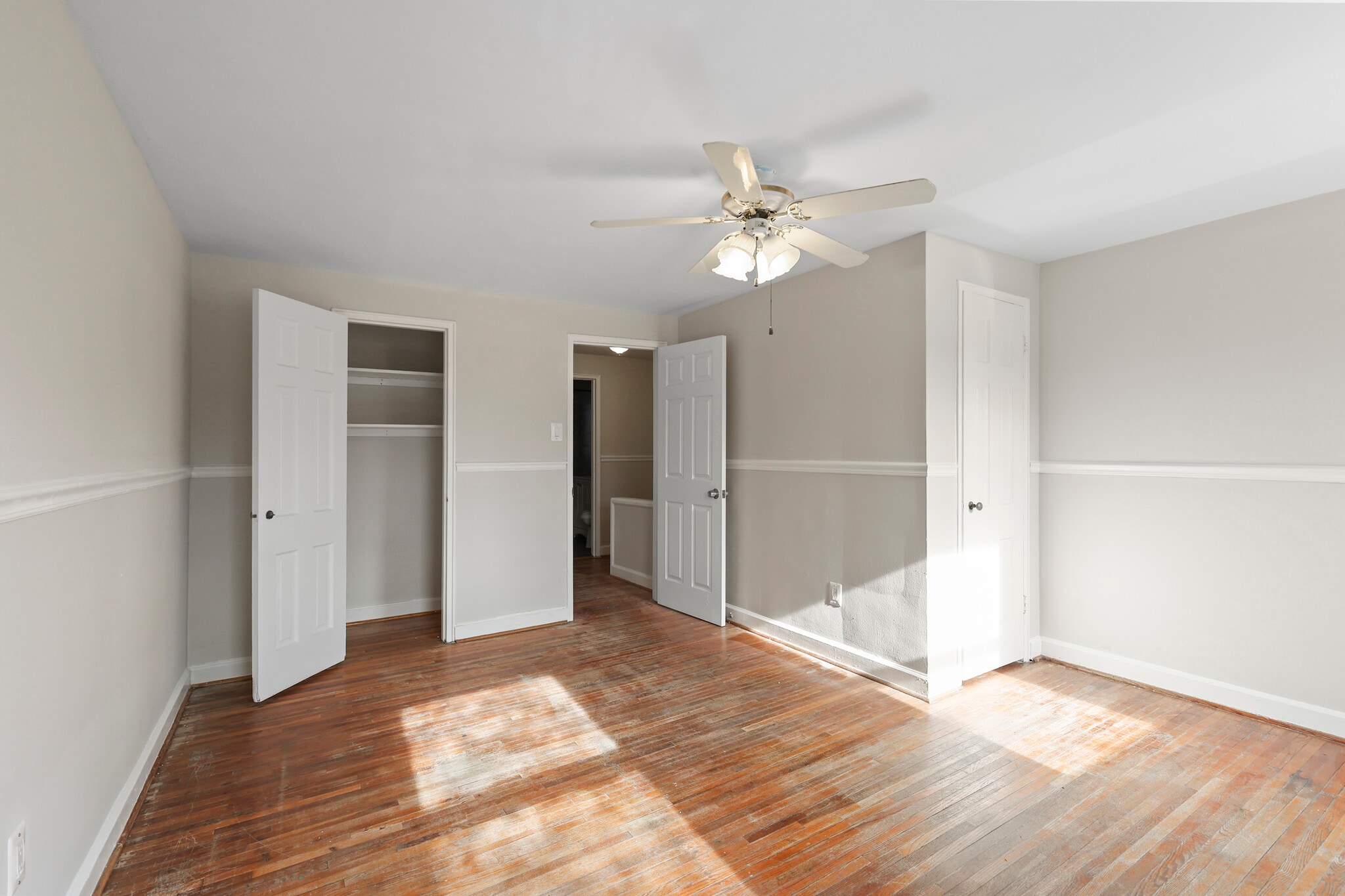 Building Photo - 2809 16th Rd S