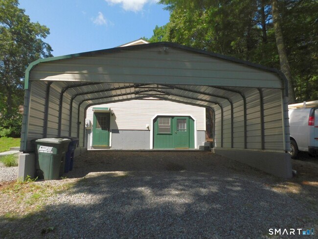 Building Photo - 60 Osga Ln