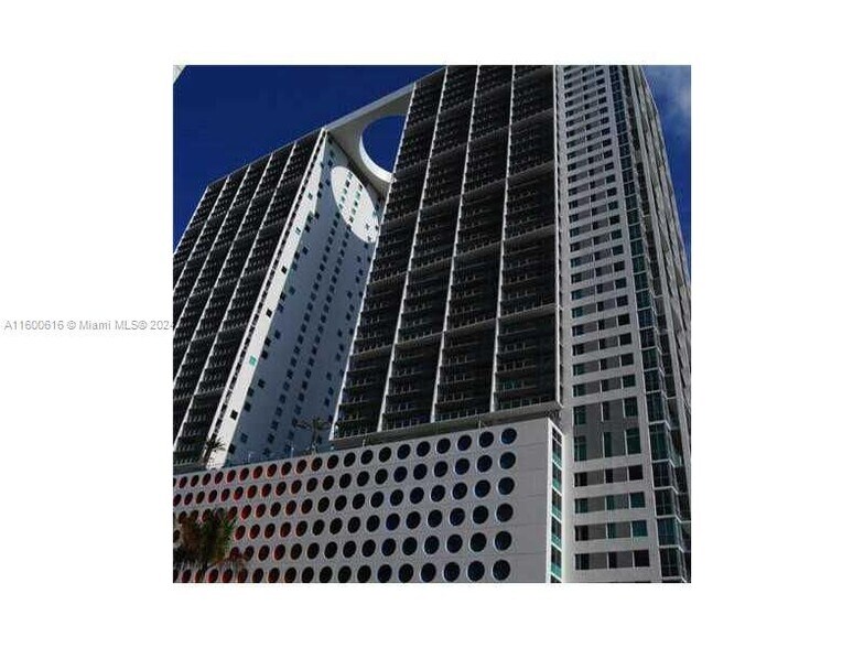 Building Photo - 55 SE 6th St