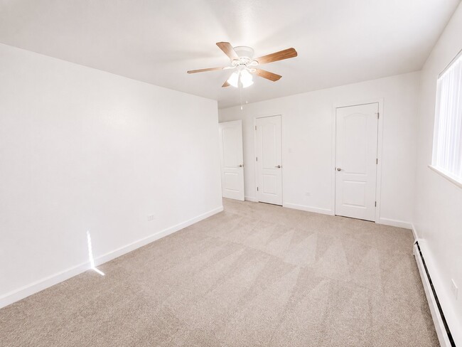 Building Photo - 1375 Everett Ct