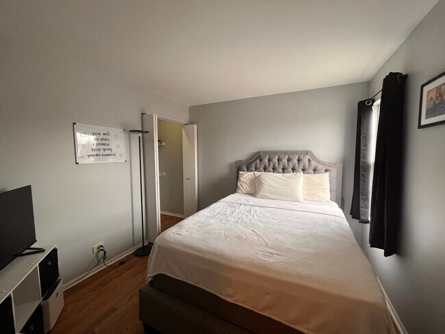 Building Photo - 610 Lakeridge Ct