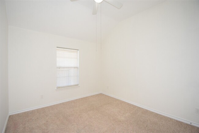 Building Photo - 5726 Indigo Trails Dr