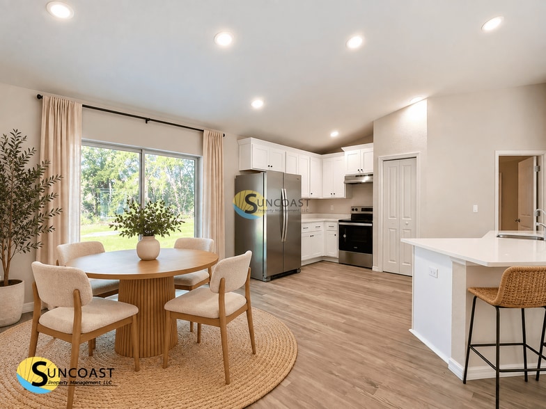 Building Photo - 7850 SW 128th Pl