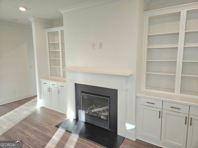 Building Photo - 219 Andalusa Ct