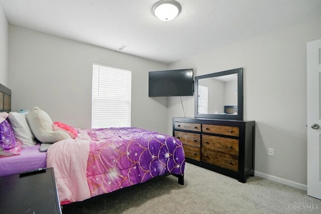 Building Photo - 720 Diamond Loop