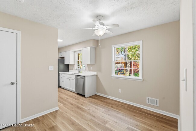 Building Photo - 2211 Wrocklage Ave