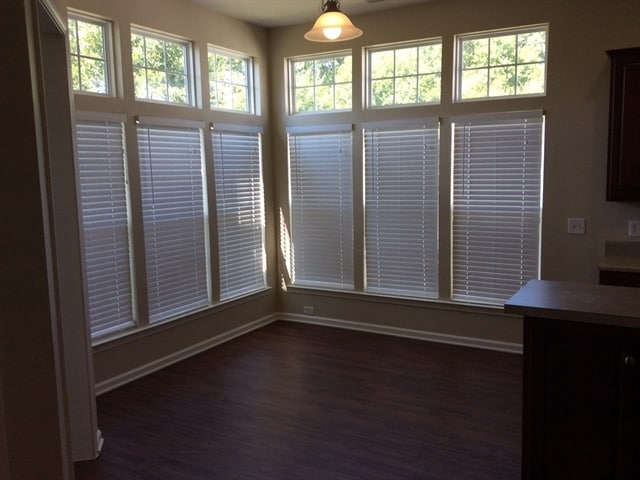 Building Photo - 5071 Sunburst Ln