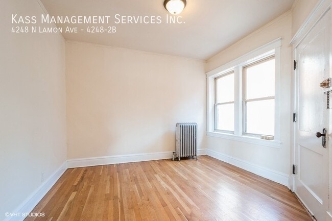 Building Photo - 4248 N Lamon Ave