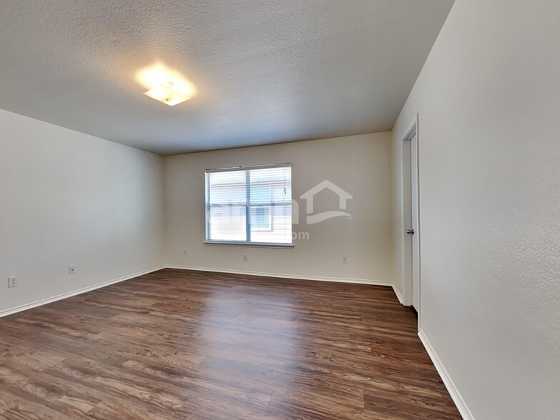 Building Photo - 7209 Little Mohican Dr