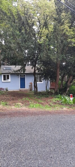 Building Photo - 1708 Sapphire Trl