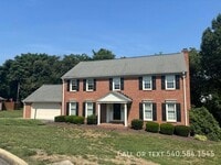 Building Photo - 5175 Lakeland Dr