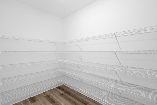 Building Photo - Dream Home in Hampstead!