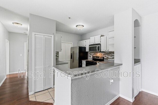 Building Photo - 5507 Legacy Crescent Pl