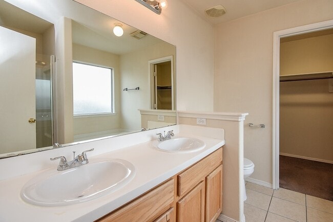 Building Photo - 18214 Olive Leaf Dr