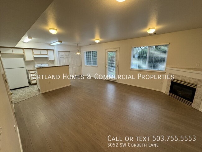 Building Photo - 3052 SW Corbeth Ln