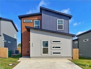 Building Photo - Now Leasing - Featherston Village - Modern...