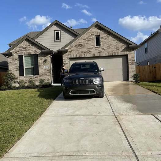 Building Photo - 16152 Dockside St