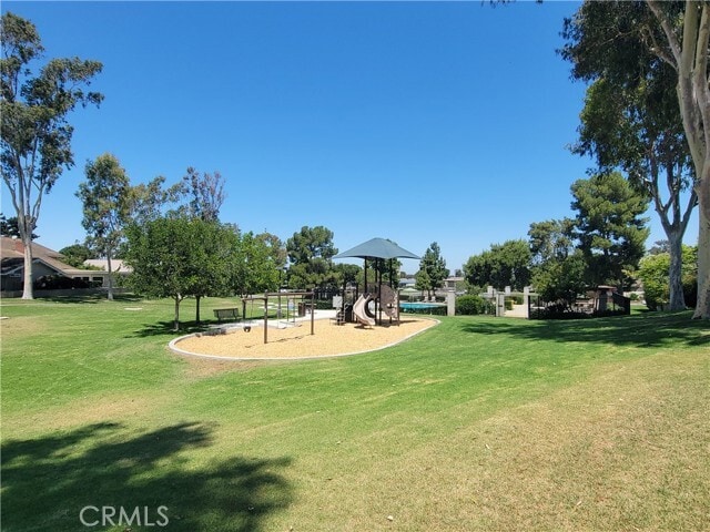 Building Photo - 5022 Paseo De Vega
