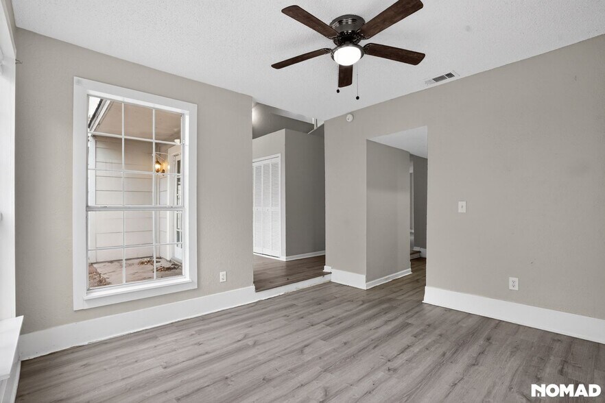 Building Photo - 17805 Villa Way Dr