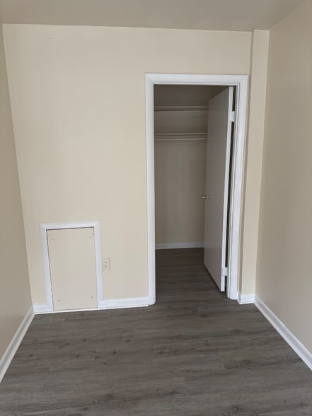 Building Photo - 8830 Piney Branch Rd