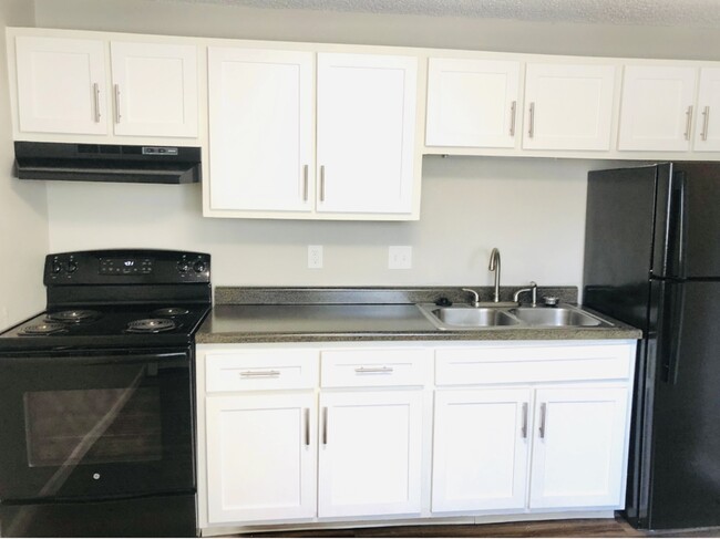 502-104 3 - Prentice Place